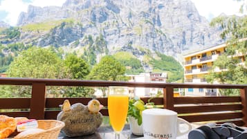 Petit déjeuner buffet compris tous les jours