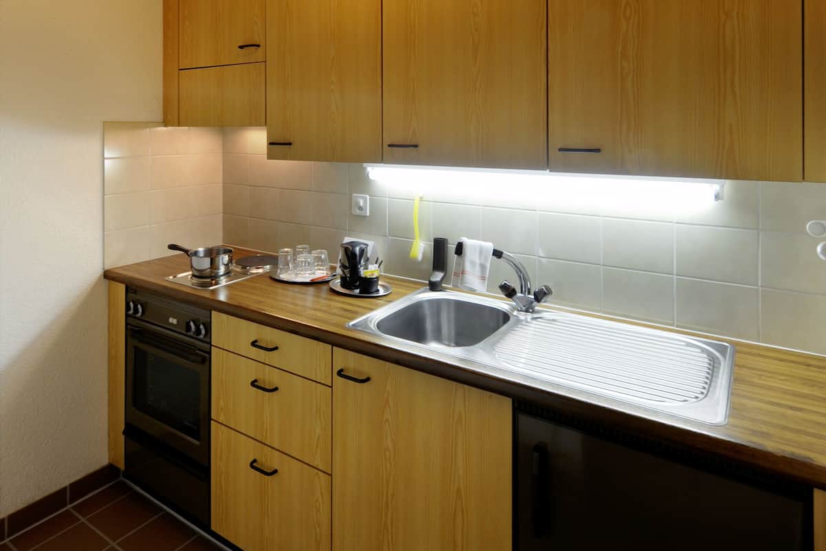 studio, kitchen | private kitchen | mini-fridge, stovetop, cookware/dishes/utensils