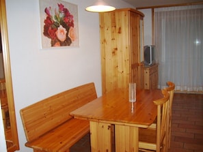 Classic Studio | Living area - Castel Club Leysin Parc Resort (Leysin)