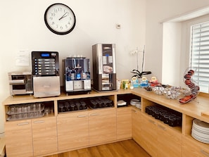 Daily buffet breakfast (CHF 12 per person)