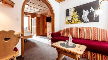 55-cm TV with satellite channels