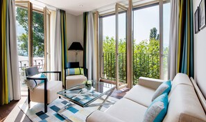 Suite | Living area | TV, DVD player