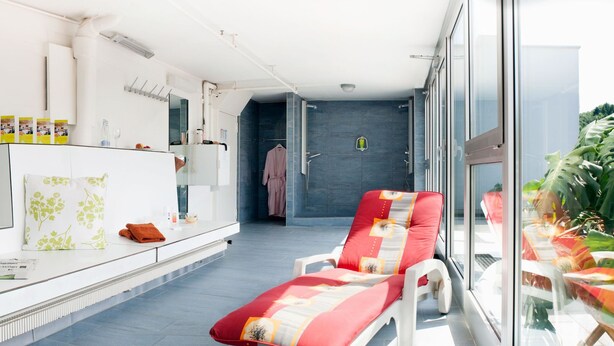 Unclassified image, 1 of 14, button - Hotel Linde (Baden)