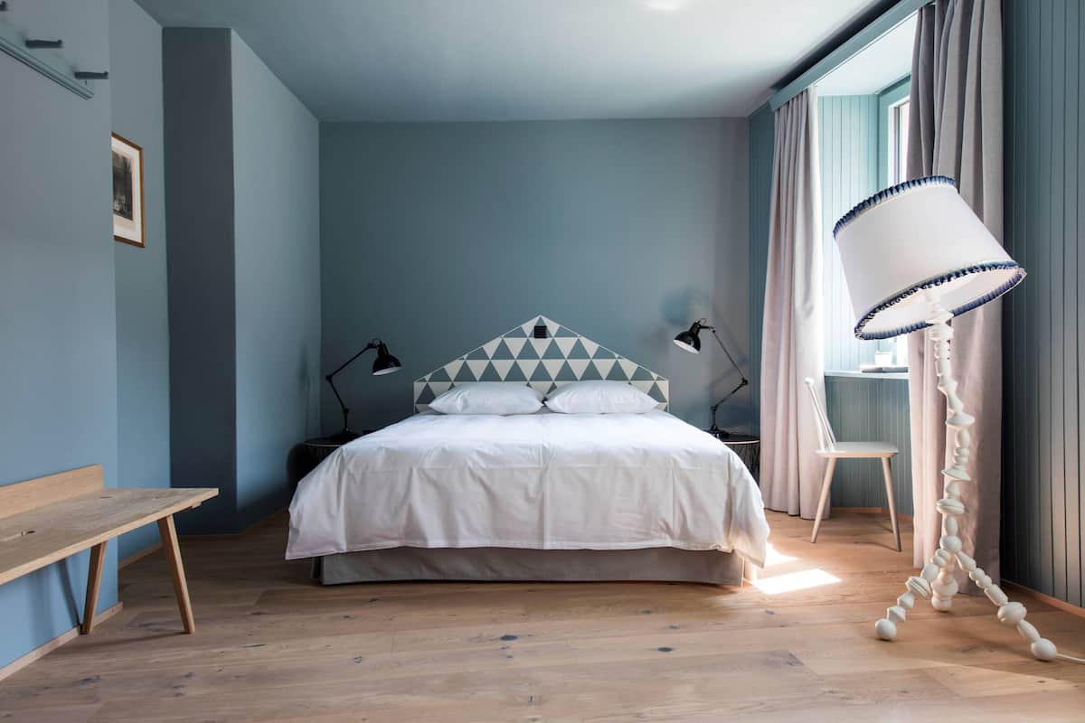 Habitación doble Deluxe (DBL B) | 1 habitación, ropa de cama de alta calidad y edredón