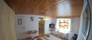 Economy Double Room, 1 Bedroom, Non Smoking, Mountainside | In-room safe, desk, blackout drapes, free WiFi