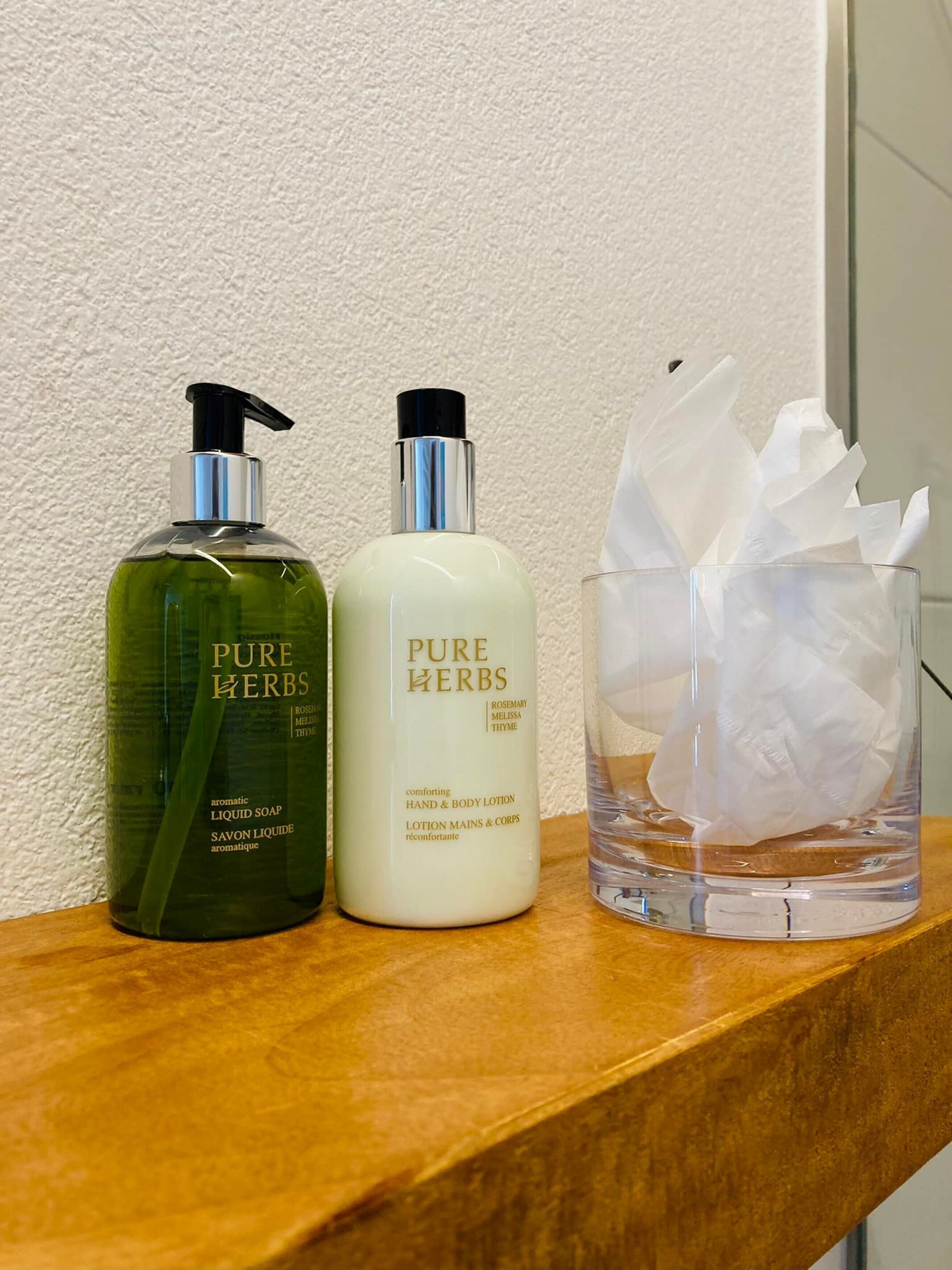 condo | bathroom | free toiletries, hair dryer, towels