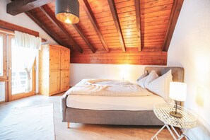 Appart'hôtel | Literie hypoallergénique, coffres-forts dans les chambres, bureau