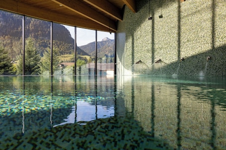 Indoor pool, 2 outdoor pools, sun loungers