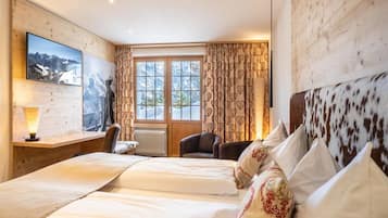 In-room safe, desk, blackout drapes, free WiFi