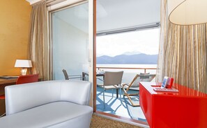Deluxe-Doppelzimmer, Seeblick | Wohnbereich