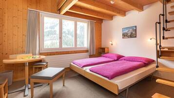 Familienzimmer | Zimmersafe, kostenloses WLAN, Bettwäsche