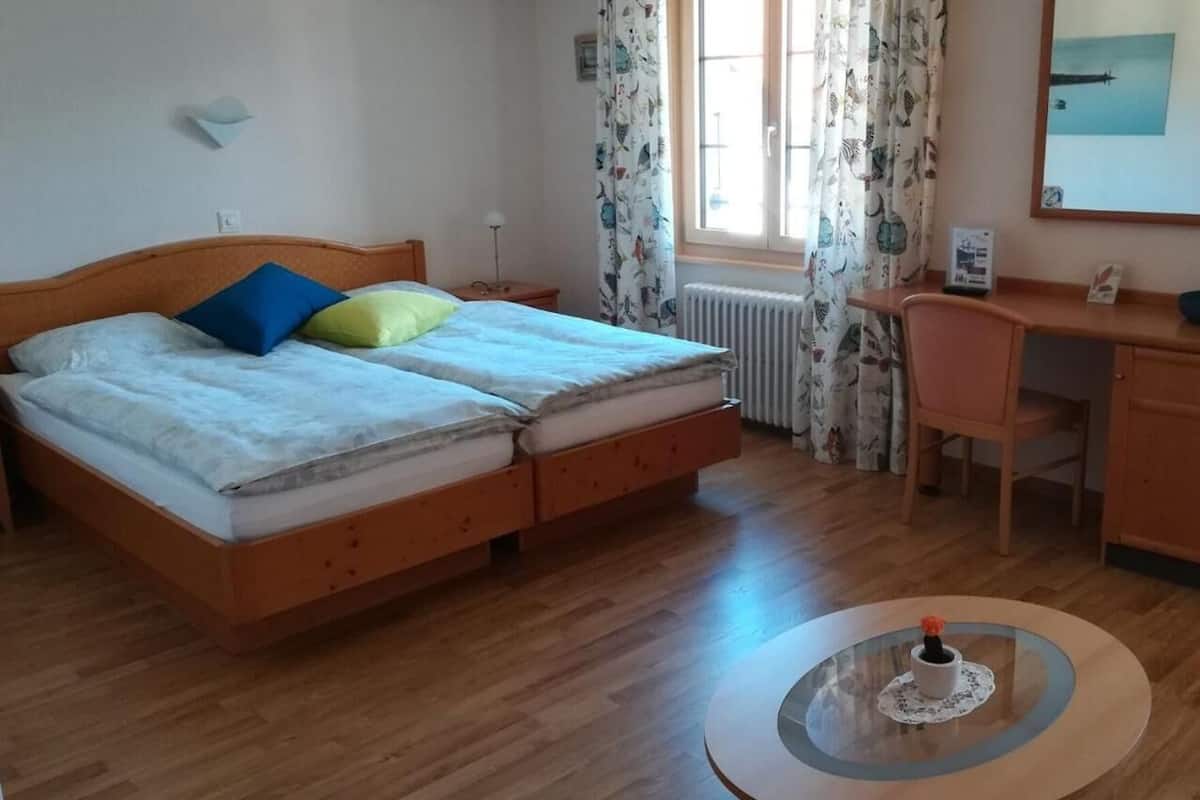 minibar, desk, rollaway beds, free wifi