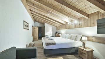 Suite Junior | Coffres-forts dans les chambres, bureau, Wi-Fi gratuit