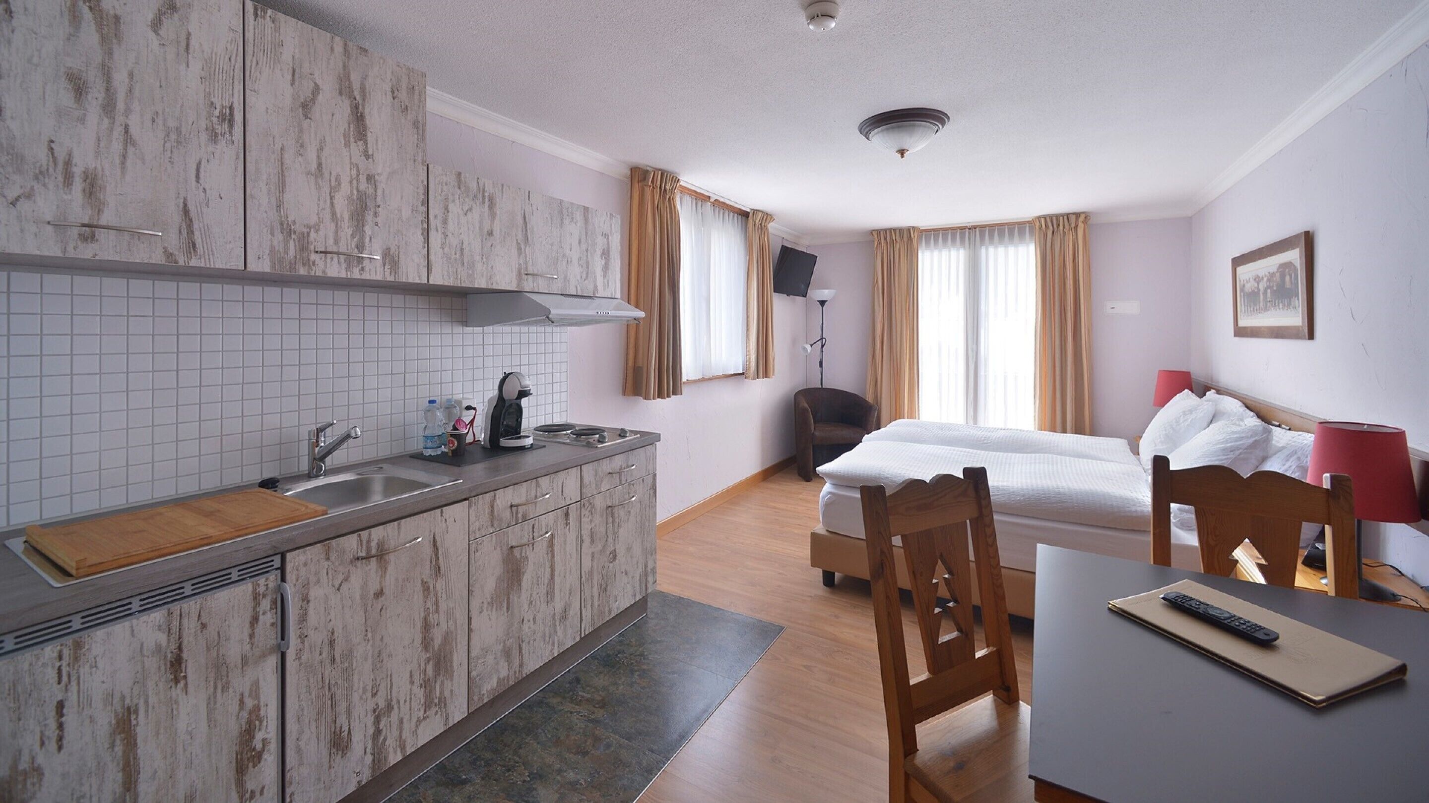 studio | private kitchen