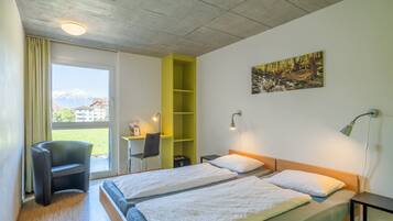 Zweibettzimmer | Zimmersafe, Verdunkelungsvorhänge, Bügeleisen/Bügelbrett