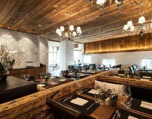 2 restaurants, Regional cuisine