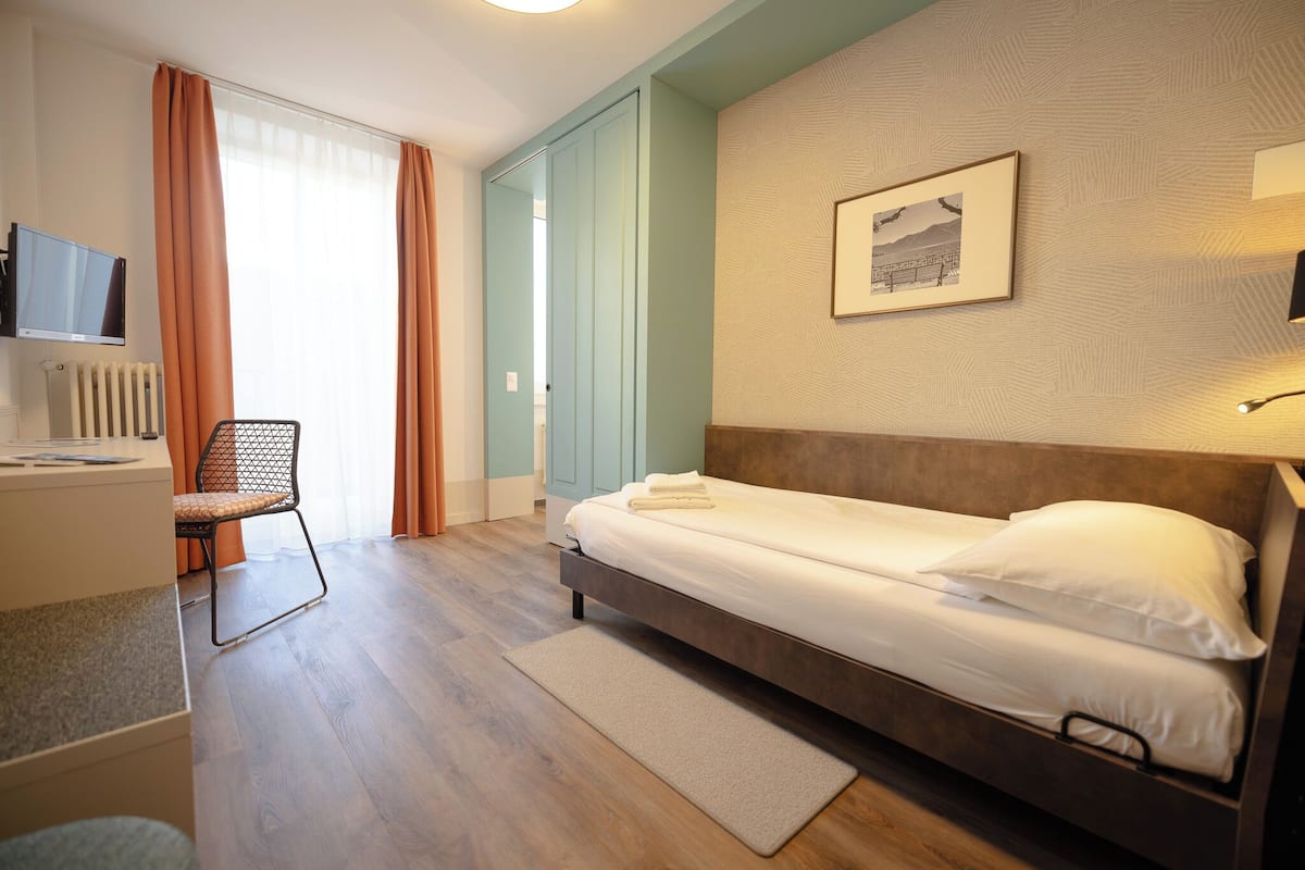 comfort single room | 1 bedroom, hypo-allergenic bedding, individually decorated