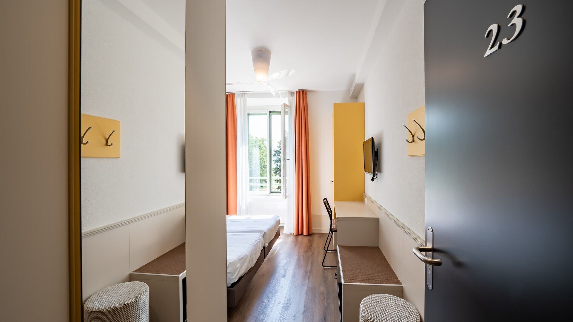 comfort double or twin room (modern) | 1 bedroom, hypo-allergenic bedding, individually decorated