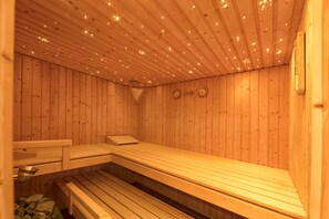 Körperbehandlungen, Warmsteinmassagen, klassische Massagen, Reflexologie