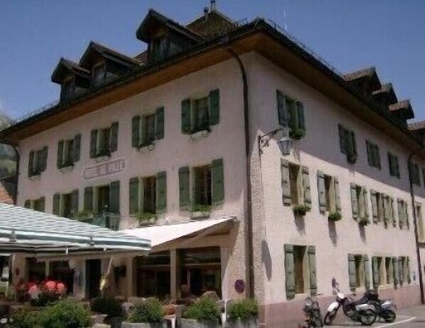 Exterior
