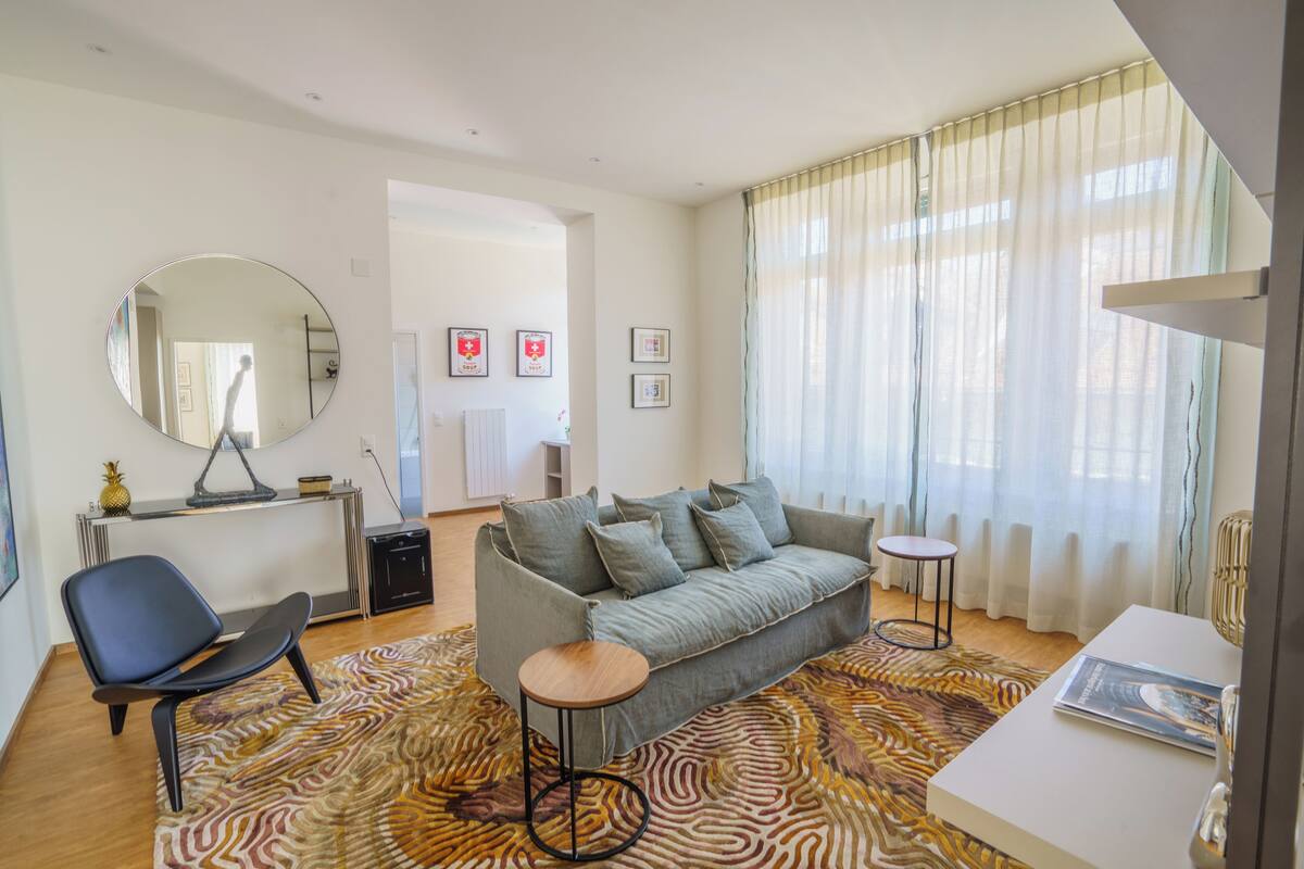 family room | living area | flat-screen tv