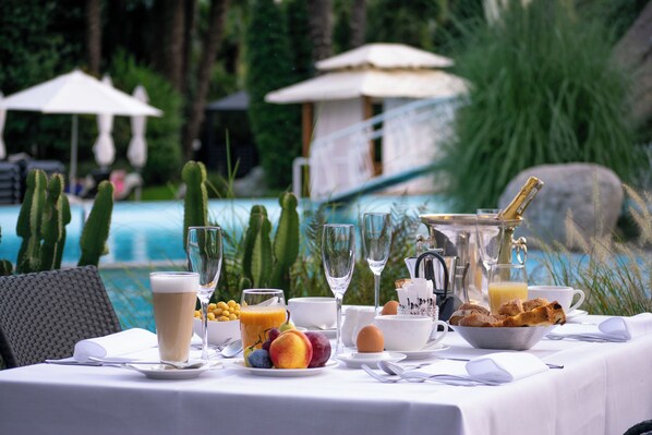 Breakfast meal - Albergo Losone (Losone)
