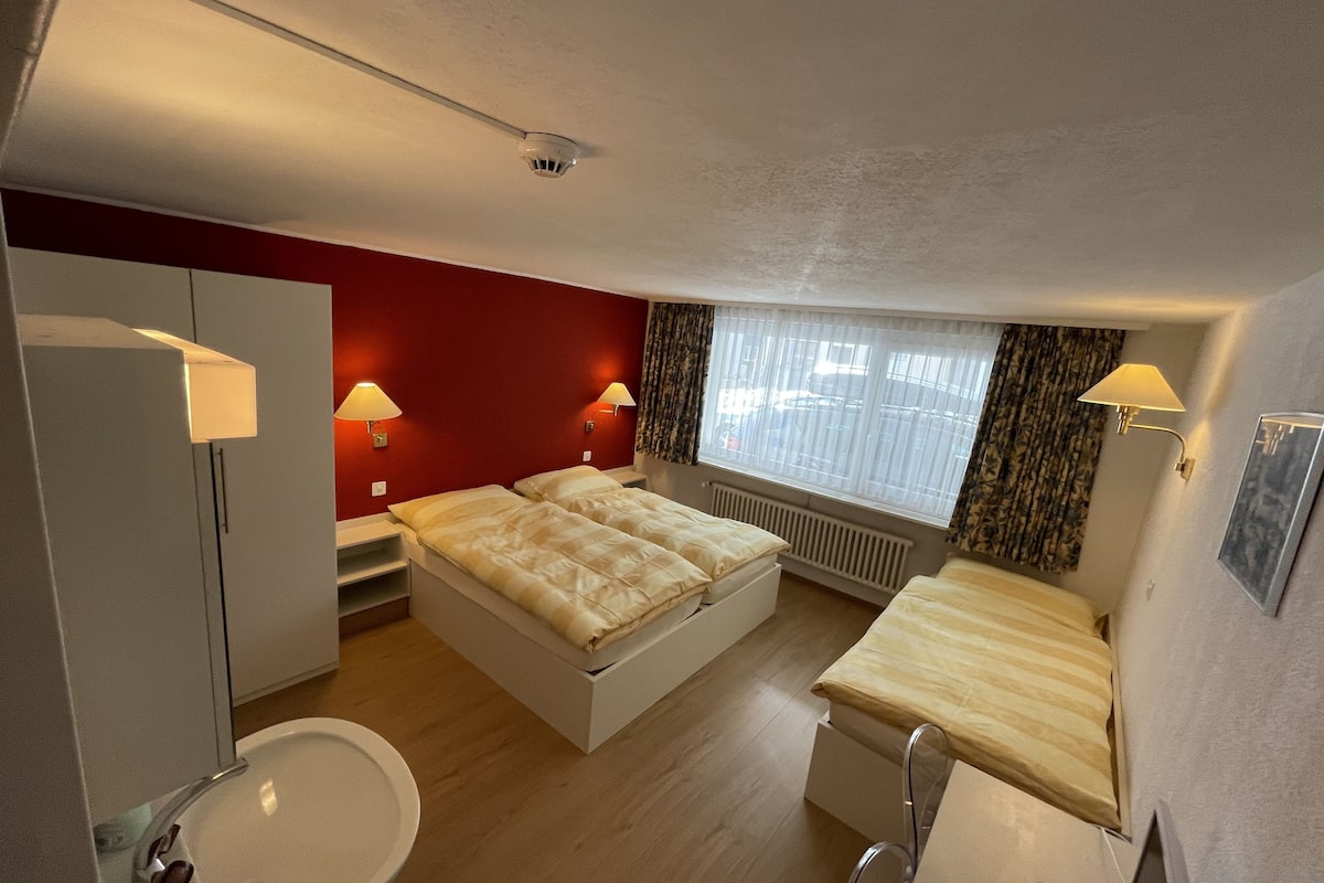 premium bedding, individually decorated, individually furnished, desk