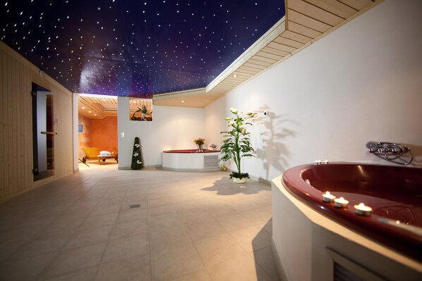 Sauna, hot tub, steam room, Turkish bath