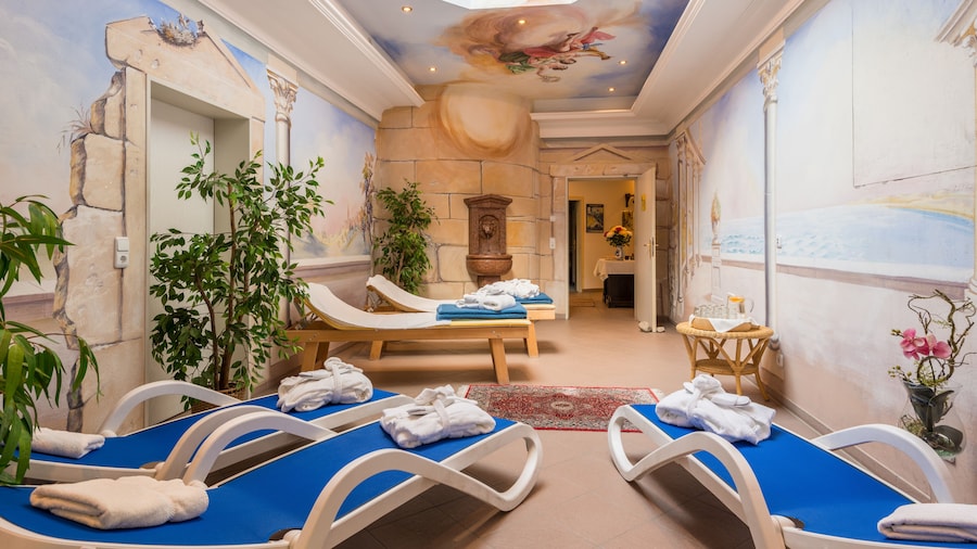 Hotel Rheinischer Hof