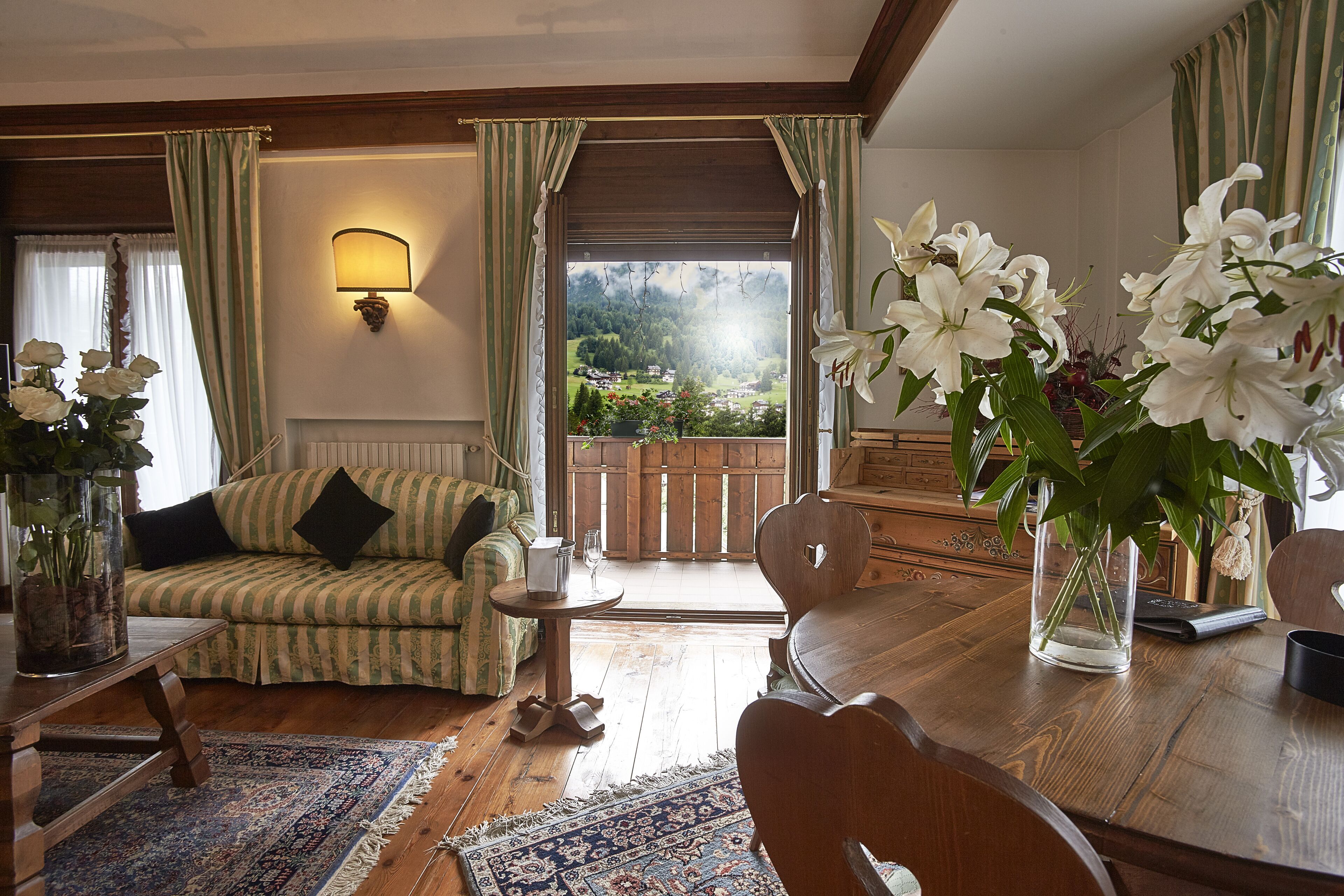 superior suite, 2 bedrooms, mountain view | living area | 49-inch lcd tv with digital channels, tv