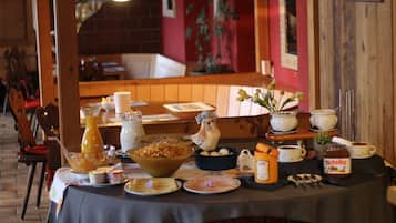 Daily local cuisine breakfast (CHF 15 per person)