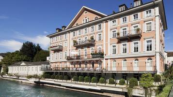 Majoituspaikan julkisivu