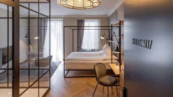 Minibar, in-room safe, blackout curtains, iron/ironing board