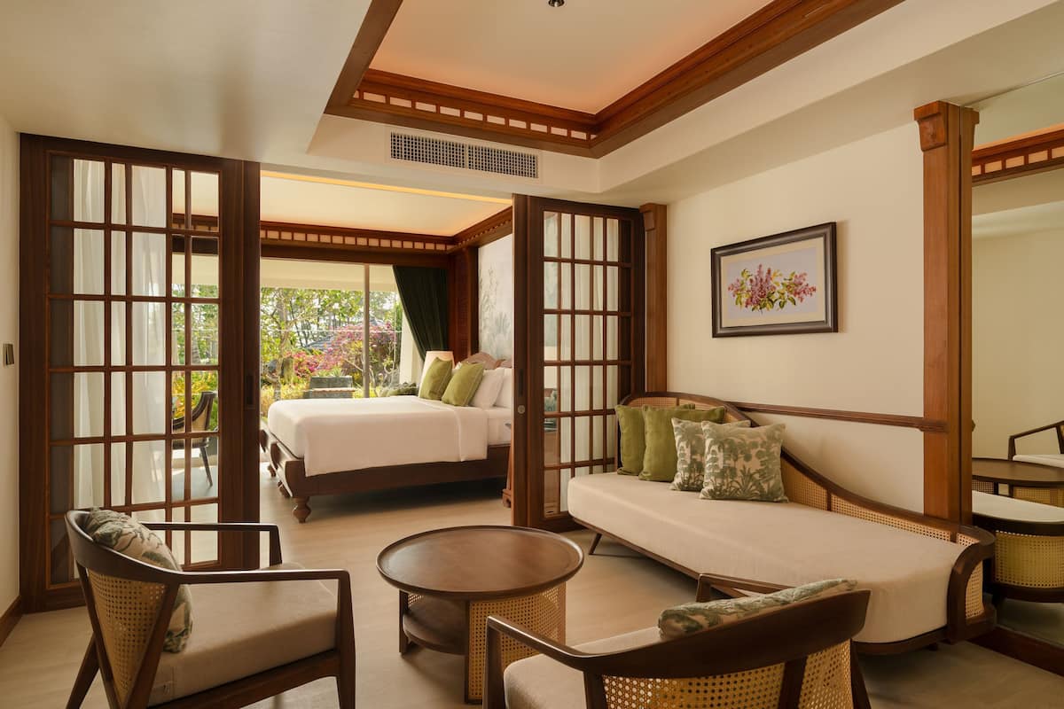 Premier Two-Bedroom Family Suite | Minibar, in-room safe, individually furnished, desk