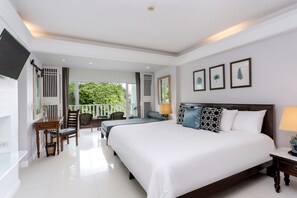 Minibar, in-room safe, individually furnished, desk - Thavorn Palm Beach Resort Phuket (Karon)