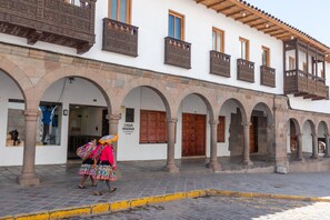 Fachada de la propiedad