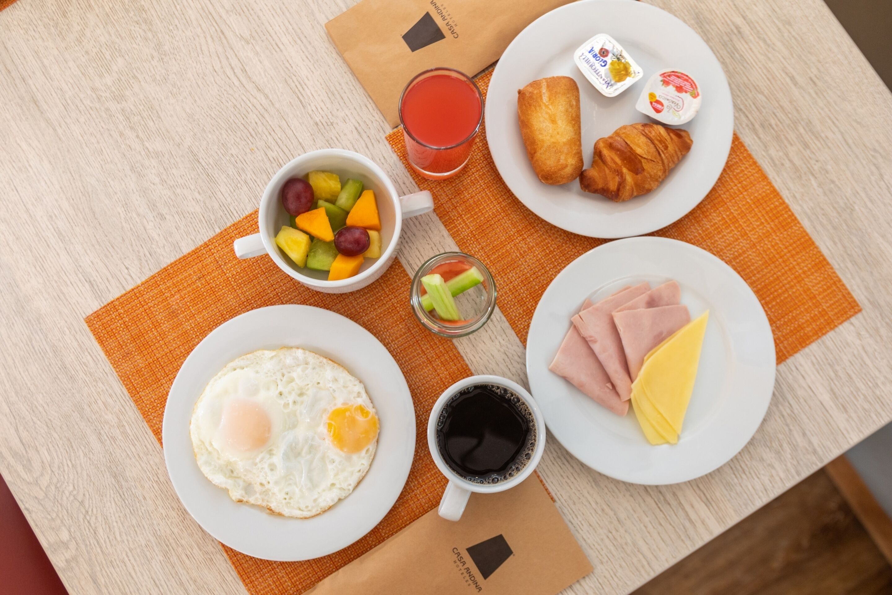 free daily continental breakfast
