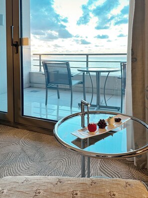 Premium bedding, Select Comfort beds, minibar, in-room safe