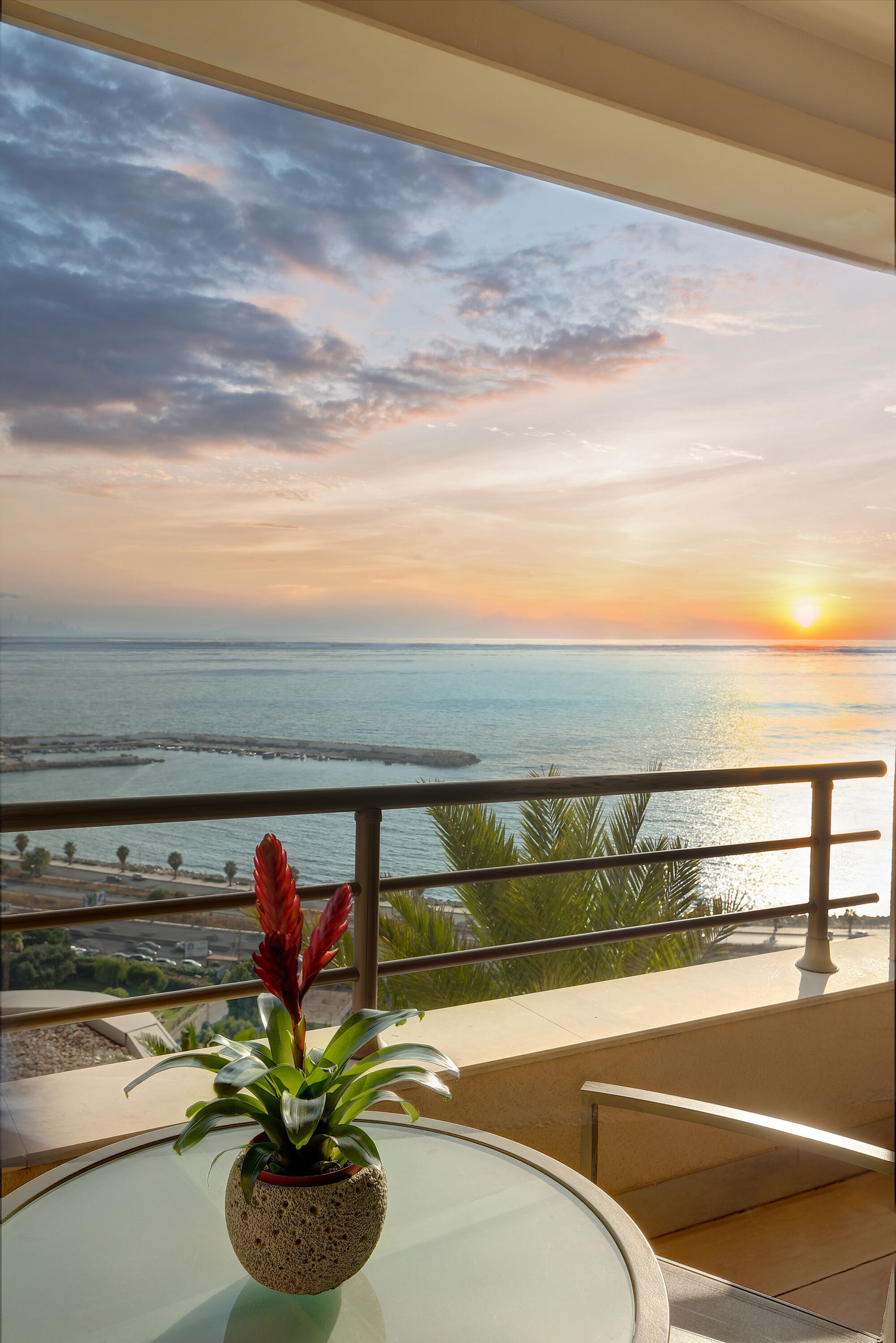 Deluxe  Δίκλινο Δωμάτιο (Twin), 2 Μονά Κρεβάτια | Θέα στην παραλία/θάλασσα