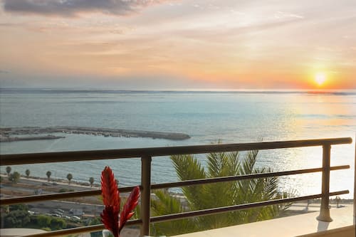 Deluxe Twin Room, 2 Twin Beds | Beach/ocean view