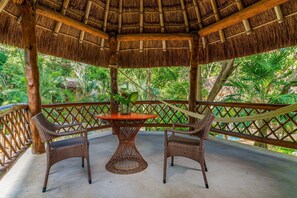The Oasis Palapa | Terrace/patio
