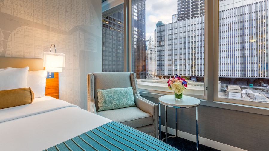 Kinzie Hotel