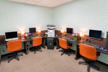 Business center at Kinzie Hotel