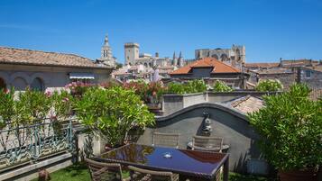 Suite, Terrace | 1 bedroom, premium bedding, minibar, in-room safe