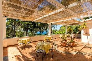 Terrasse/gårdhave