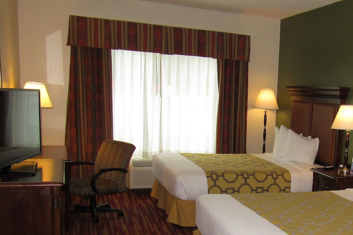 Standard Double Room, 2 Queen Beds, Non Smoking | 1 bedroom, premium bedding, down duvets, in-room safe