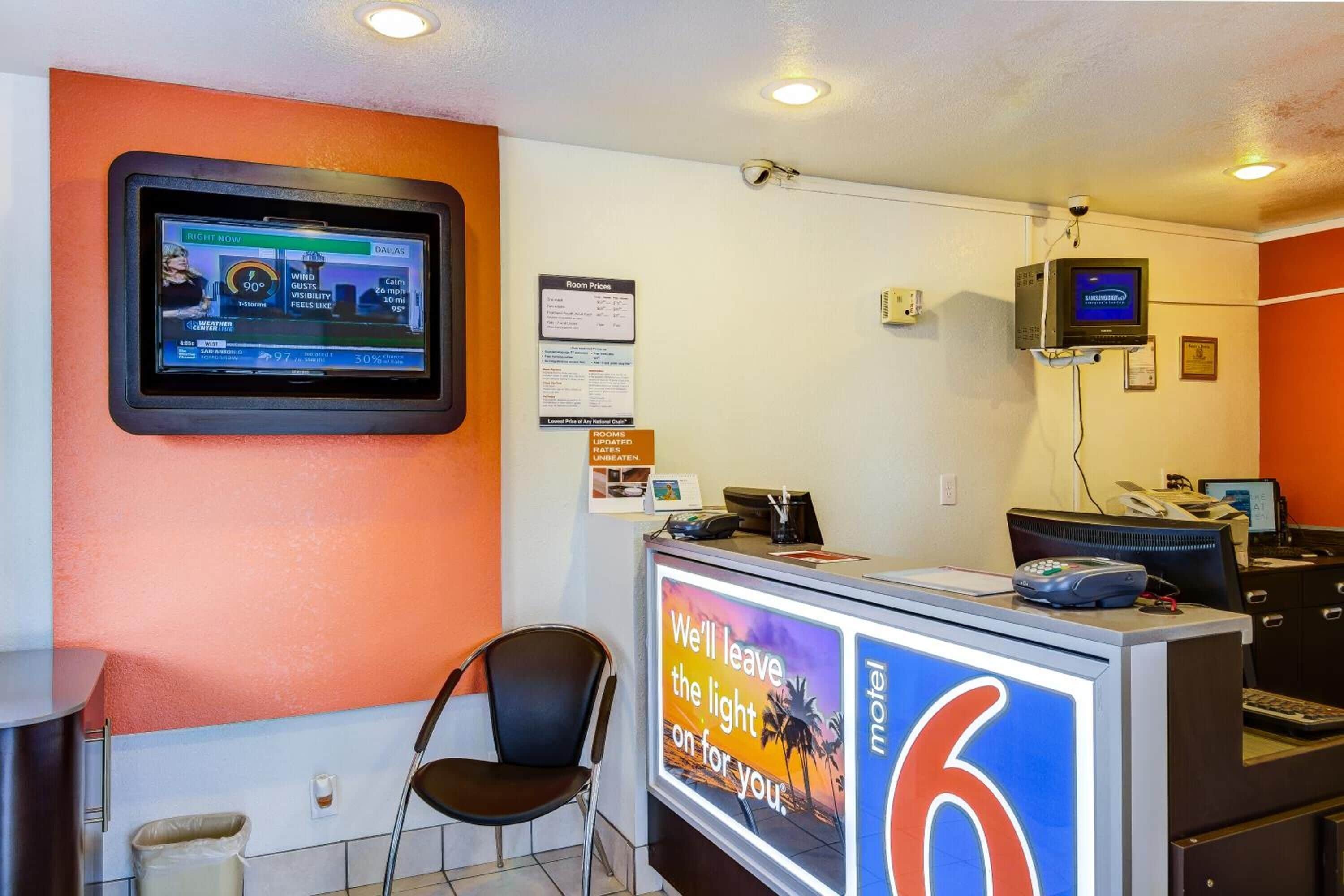 Photo - Motel 6-Camarillo, CA