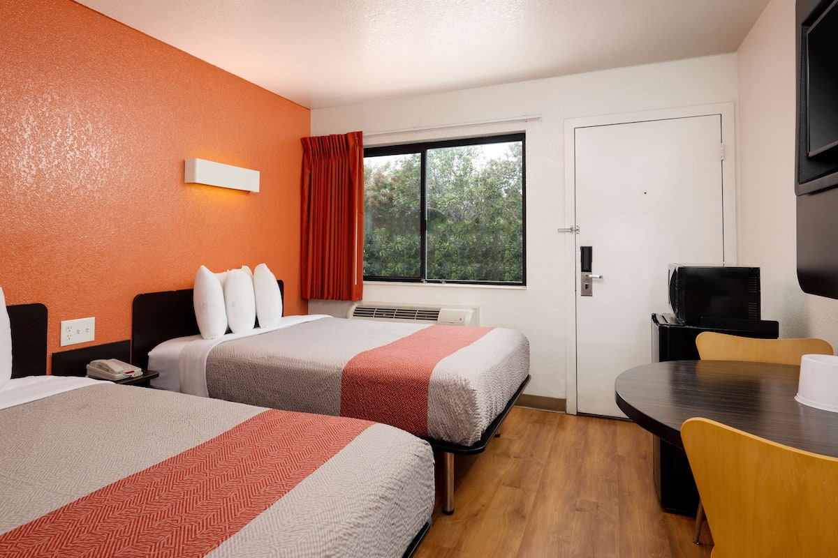 Wi-fi (inkludert) og sengetøy