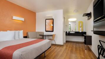 Free WiFi, bed sheets