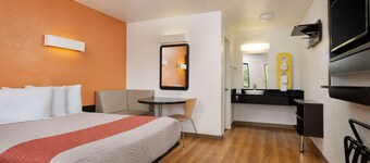 Motel 6 Camarillo, CA